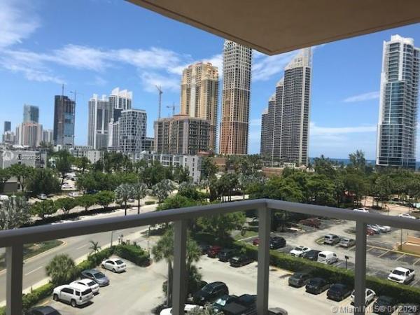Winston Towers 300, 230 174th St #706, Sunny Isles Beach, Florida 33160, image 2