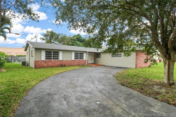 Kendale South, 10240 SW 103rd Ct, Kendall, Florida 33176, image 2