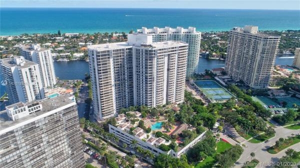 Hamptons West, 20281 E Country Club Dr #1104, Aventura, Florida 33180, image 2
