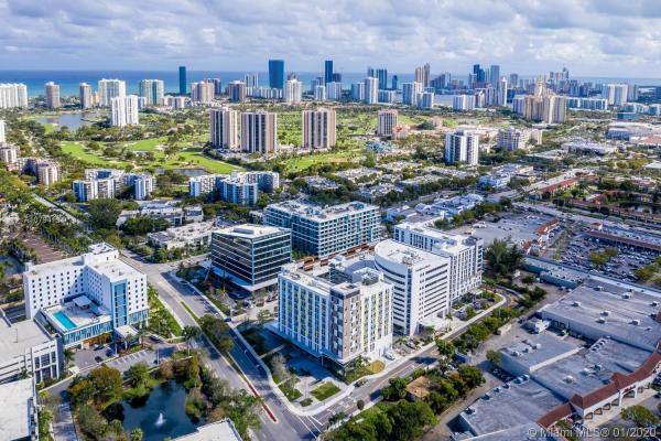 Aventura Parksquare Residences, 2960 NE 207th St #913, Aventura, Florida 33180, image 2