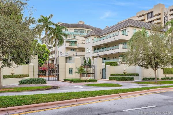 2600 Segovia St #702, Coral Gables, Florida 33134, image 2