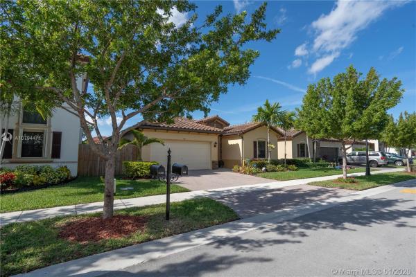Capri At Oasis, 146 NE 26th Ter, Homestead, Florida 33033, image 2