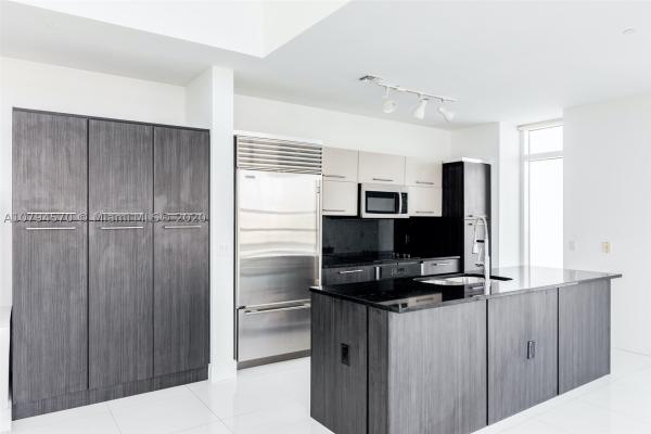 The Plaza On Brickell East, 950 Brickell Bay Dr #PH5504, Miami, Florida 33131, image 1