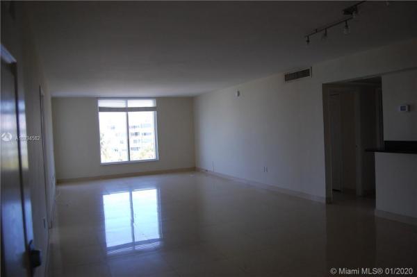 Island Pointe, 10350 W Bay Harbor Dr #4D, Bay Harbor Islands, Florida 33154, image 2
