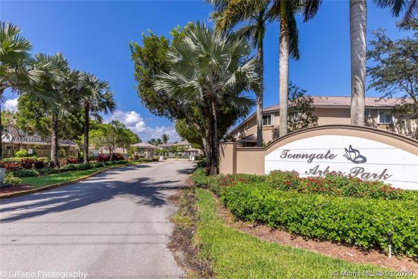 Towngate, 2212 SE 23rd Rd #2212, Homestead, Florida 33035, image 2