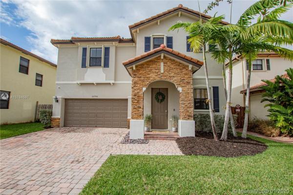 Enclave At Black Point Marina, 22746 SW 105th Ave, Cutler Bay, Florida 33190, image 2