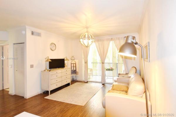 Porto Bellagio, 17150 N Bay Rd #2422, Sunny Isles Beach, Florida 33160, image 2