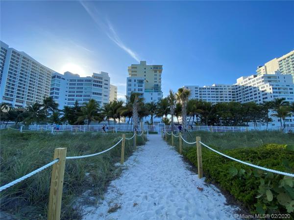 The Carriage Club, 5001 Collins Ave #1C, Miami Beach, Florida 33140, image 2