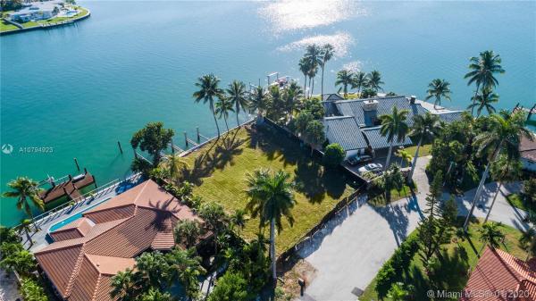 North Bay Island, 7401 Beachview Dr, North Bay Village, Florida 33141, image 2