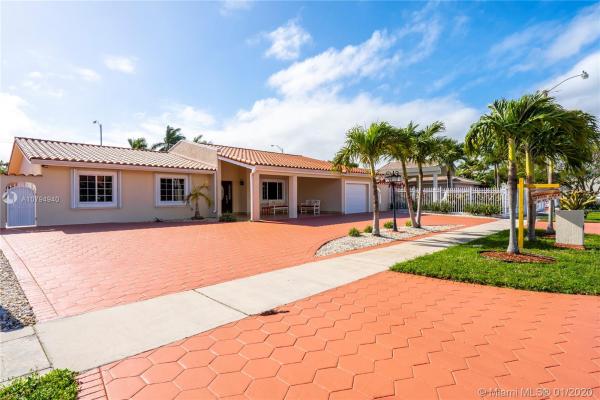 Ne Ro, 9016 SW 23rd Ln, Westchester, Florida 33165, image 2