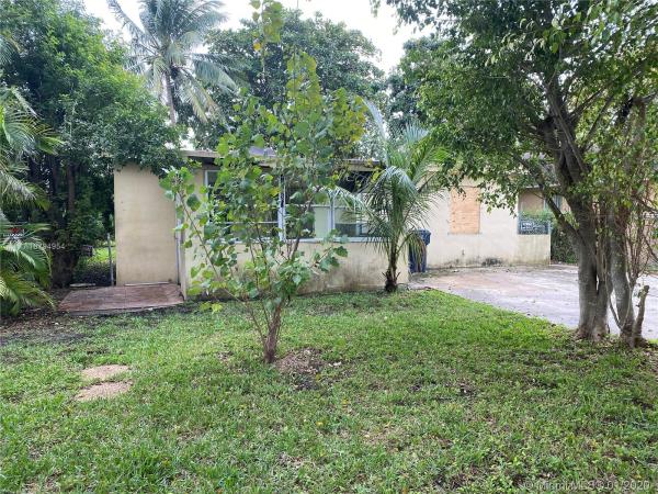 Dixie Heights Gardens, 10330 SW 175th St, West Perrine, Florida 33157, image 2