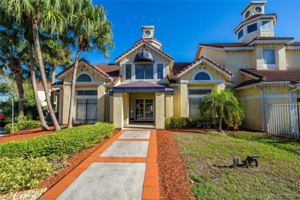Coral Club Garden Villas, 15051 SW 103rd Ln #4102, The Hammocks, Florida 33196, image 2