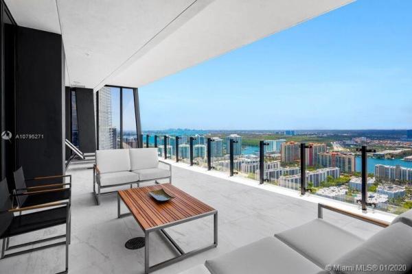 Muse, 17141 Collins Ave #3202, Sunny Isles Beach, Florida 33160, image 2