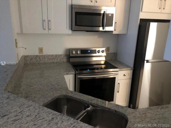 Villas De Tuscany, 725 SW 148th Ave #507, Sunrise, Florida 33325, image 2