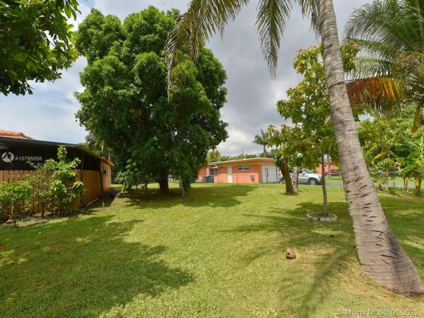 11730 W Biscayne Canal Rd, Unincorporated Dade County, Florida 33161, image 2