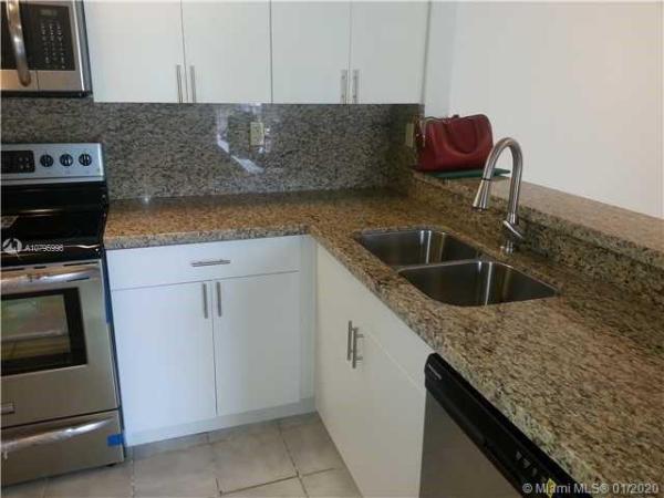 Le Club At Old Cutler, 8650 SW 212 #201, Cutler Bay, Florida 33189, image 2