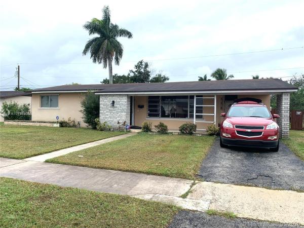 Laurel Manor, 1666 NW 8th Ter, Homestead, Florida 33030, image 2