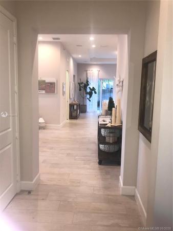 Venetian Parc, 15089 SW 176th St, Richmond West, Florida 33187, image 2