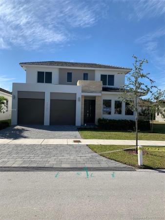 Venetian Parc, 15100 SW 176th Ln, Richmond West, Florida 33187, image 2