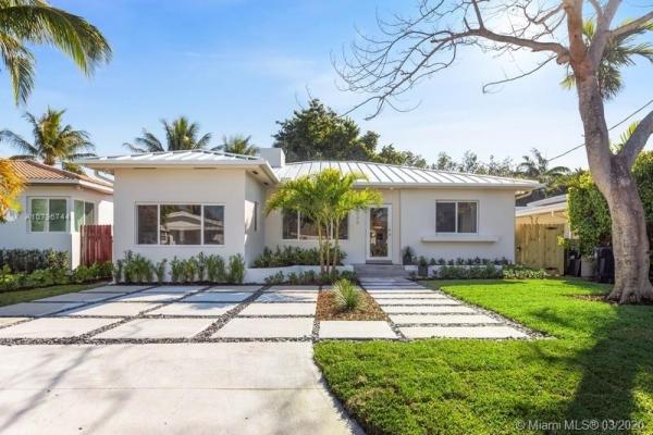 Altos Del Mar, 9049 Froude Ave, Surfside, Florida 33154, image 2