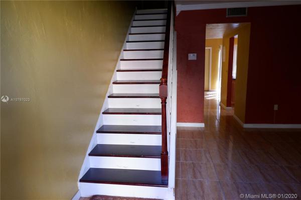 The Arbour, 251 NE 141st St #4A, Golden Glades, Florida 33161, image 2