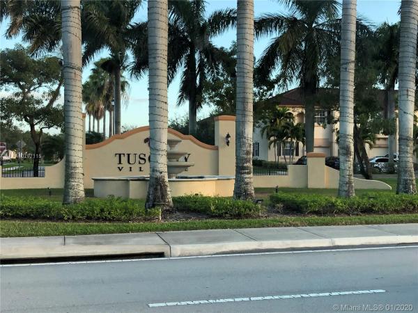 Tuscany Village, 12785 SW 135th Ter, Three Lakes, Florida 33186, image 2
