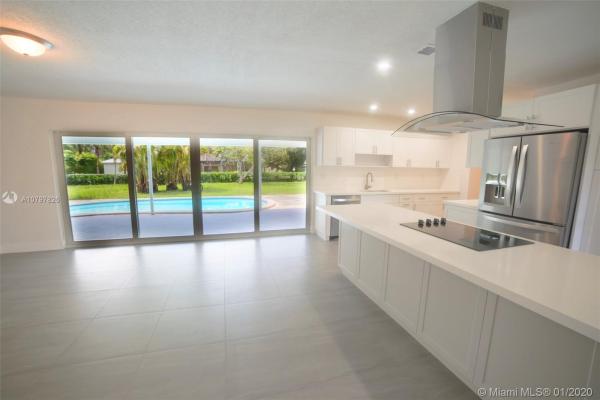 Country Estates, 8560 SW 118th St, Kendall, Florida 33156, image 2
