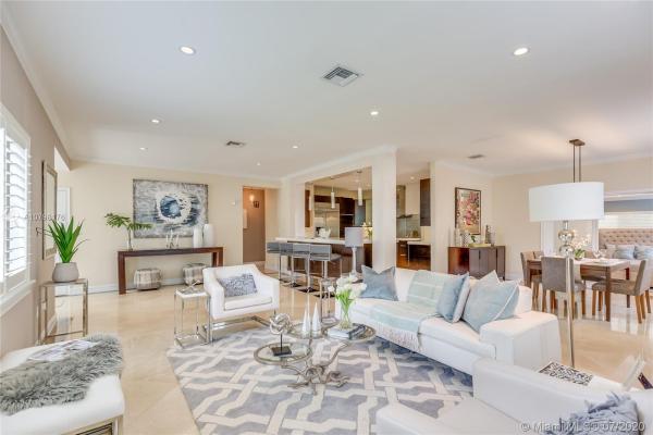 Nautilus, 4323 N Bay Rd, Miami Beach, Florida 33140, image 2