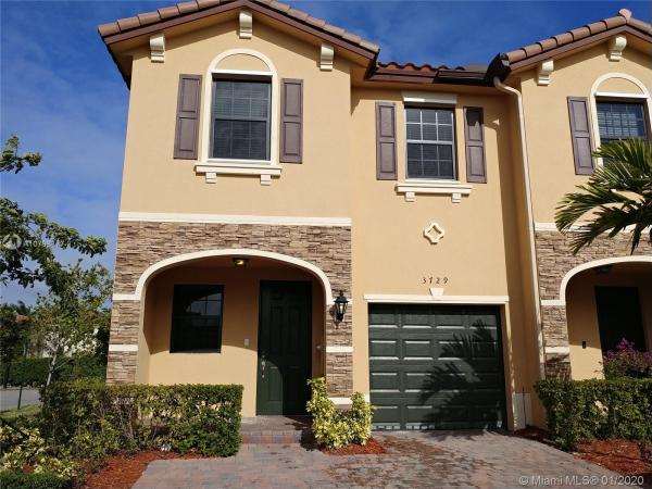 Chateau At The Vineyards, 3729 SE 1st St, Homestead, Florida 33033, image 2