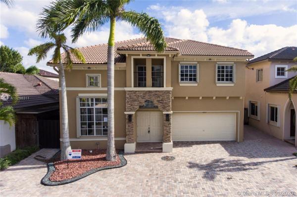 1663 SW 154th Ct, Unincorporated Dade County, Florida 33185, image 2