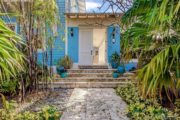 Holiday Colony, 395 Gulf Rd, Key Biscayne, Florida 33149, image 2