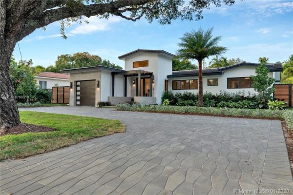 Bay Lure, 1225 NE 93rd St, Miami Shores, Florida 33138, image 2