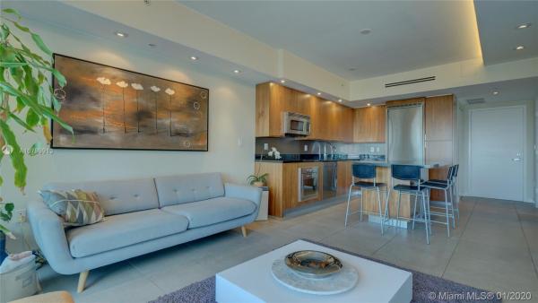 Mint At Riverfront, 92 SW 3rd St #2007, Miami, Florida 33130, image 2