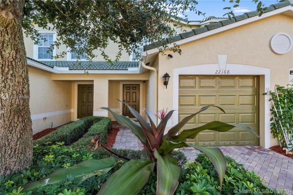 Royal Woods, 22168 Majestic Woods Way, Boca Raton, Florida 33428, image 2