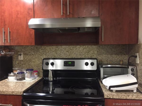 International Park, 11790 SW 18th St #323-3, Tamiami, Florida 33175, image 2