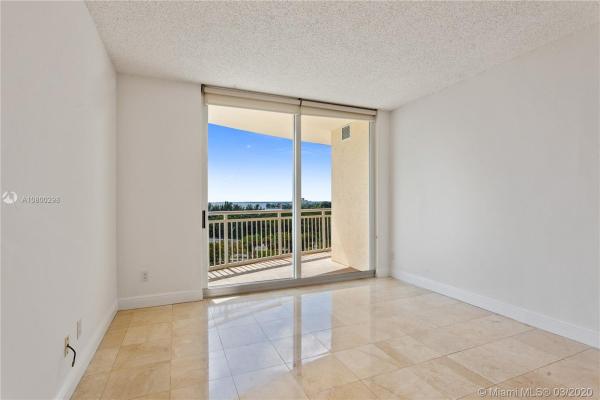 The Metropolitan, 2475 Brickell Ave #908, Miami, Florida 33129, image 2