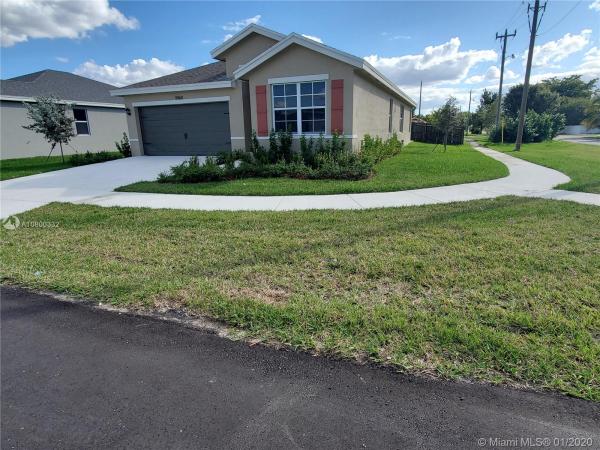 19160 SW 317th Ter, Unincorporated Dade County, Florida 33030, image 2