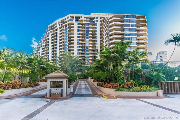 Brickell Key One, Miami, Florida 33131, image 2