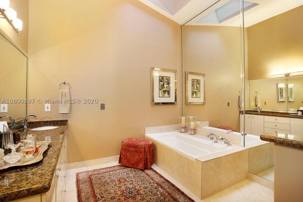 7819 SW 88th Ter, Kendall, Florida 33156, image 2