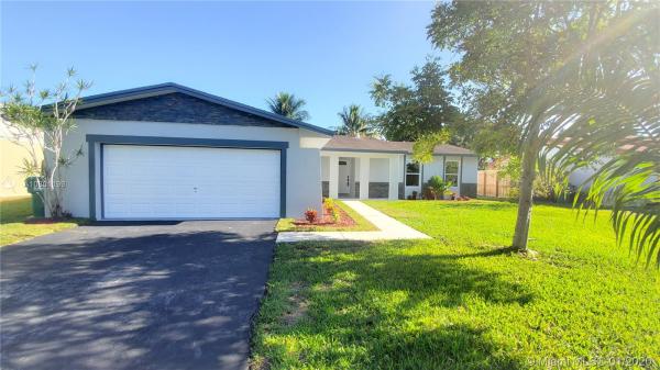 Winston Park, 7751 SW 127th Dr, Kendale Lakes, Florida 33183, image 2