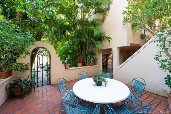 L'Hermitage, 2000 S Bayshore Dr #2, Miami, Florida 33133, image 2