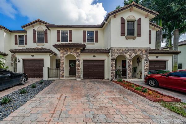 Umbria At The Vineyards, 373 NE 37th Pl, Homestead, Florida 33033, image 2