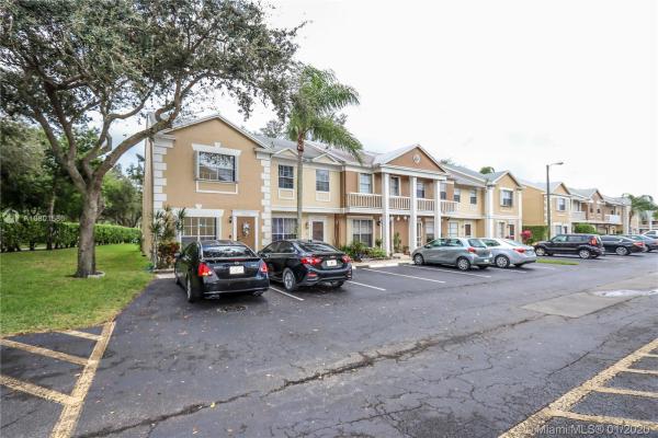 Crown Colony, 2941 Cambridge Ln, Cooper City, Florida 33026, image 2