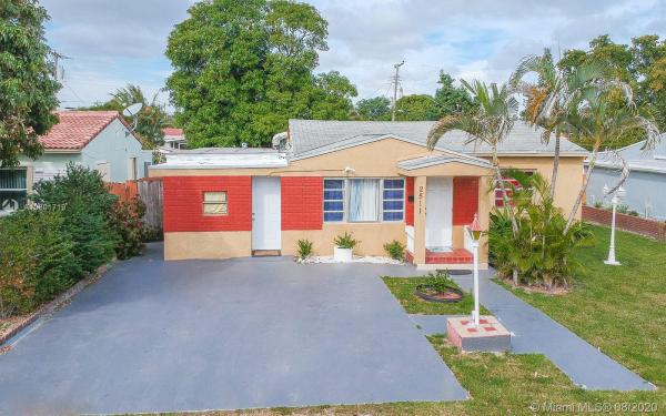 Hollywood Park, 2511 Thomas St, Hollywood, Florida 33020, image 2