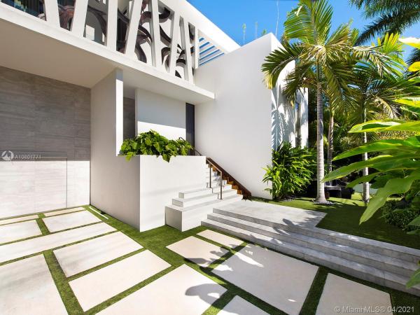 San Marco, 1325 N Venetian Way, Miami, Florida 33139, image 1