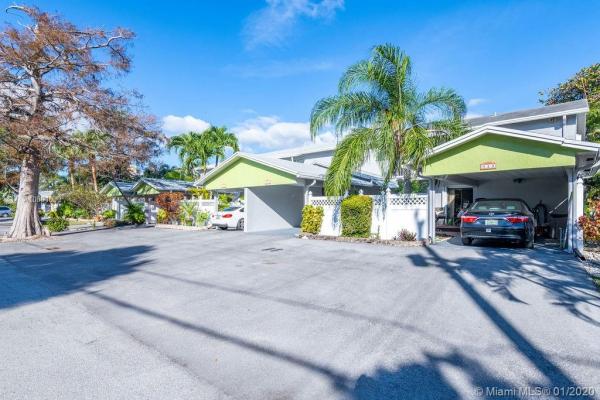 647 Kensington Pl, Wilton Manors, Florida 33305, image 2