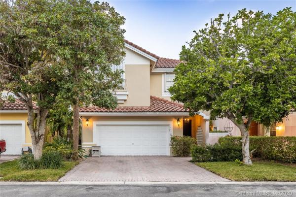 Silver Lakes, 14856 SW 132nd Ave, Three Lakes, Florida 33186, image 2