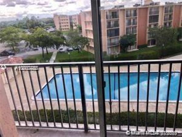 Lakeshore At University Park, 8610 N Sherman Cir #503, Miramar, Florida 33025, image 2