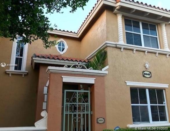 Villa Vizcaya, 8445 NW 140th Ter #3802, Miami Lakes, Florida 33016, image 2