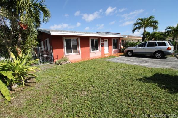 Green Glade Villas, 13029 SW 18th Ter #13029, Tamiami, Florida 33175, image 2